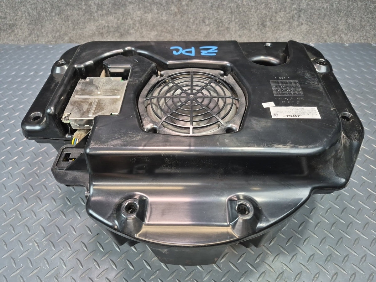 2003-2010 Porsche Cayenne 957 Bose Subwoofer Speaker Box w Amplifier 7L5035403