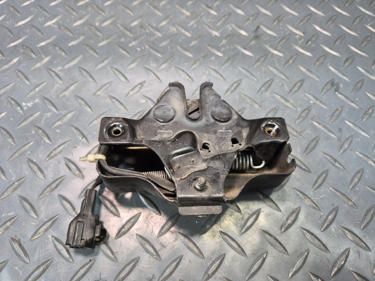 95-00 Lexus UCF20L LS400 Front Hood Bonnet Lock Latch OEM
