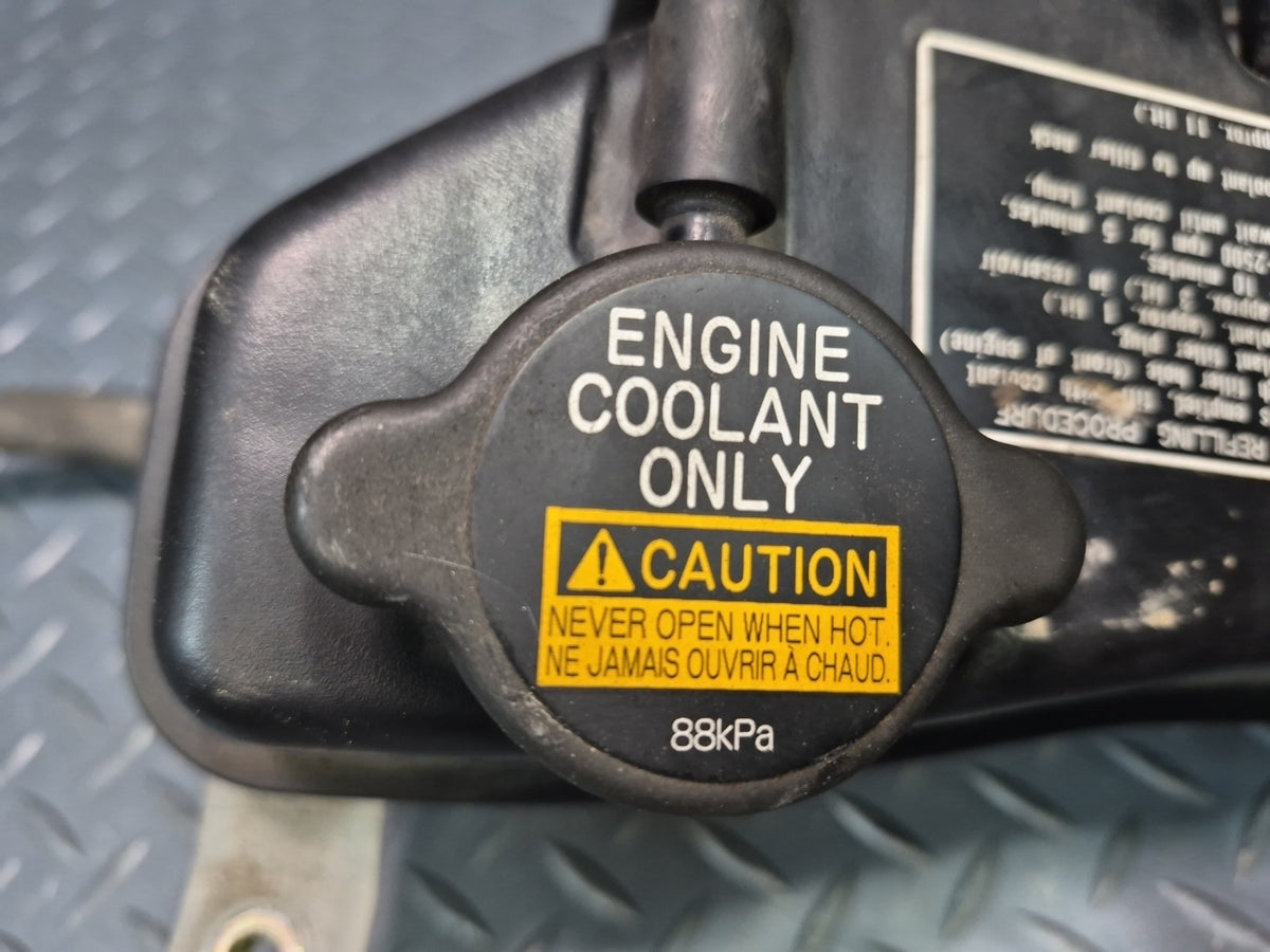 98-00 Lexus UCF20L LS400 Coolant Expansion Overflow Reservoir Tank Damaged