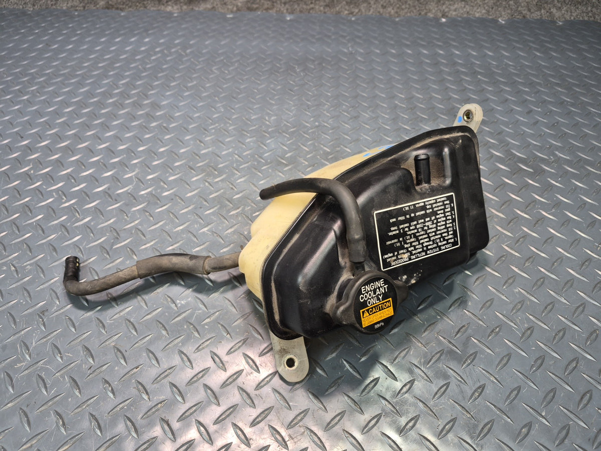 98-00 Lexus UCF20L LS400 Coolant Expansion Overflow Reservoir Tank Damaged