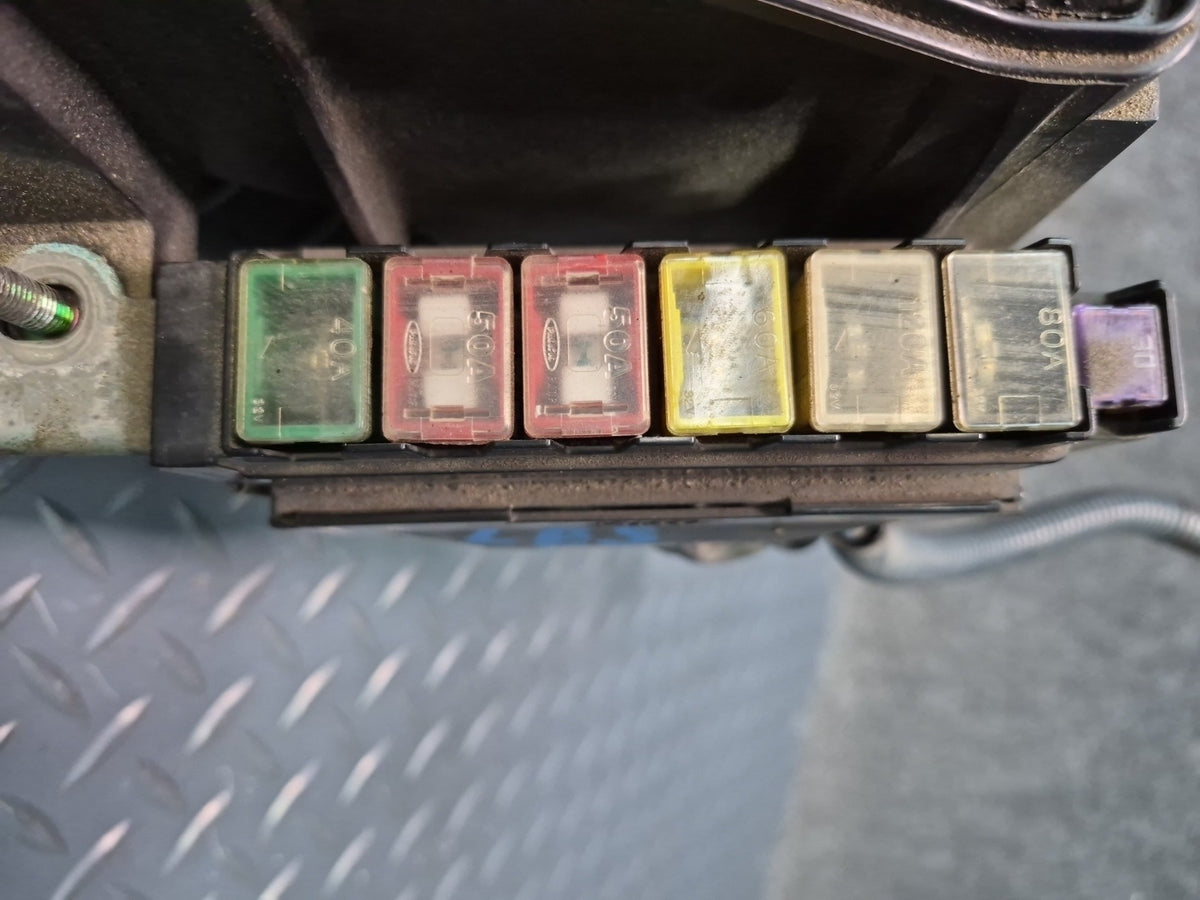 98-00 Lexus UCF20L LS400 Engine Bay Fuse Relay Box Module OEM