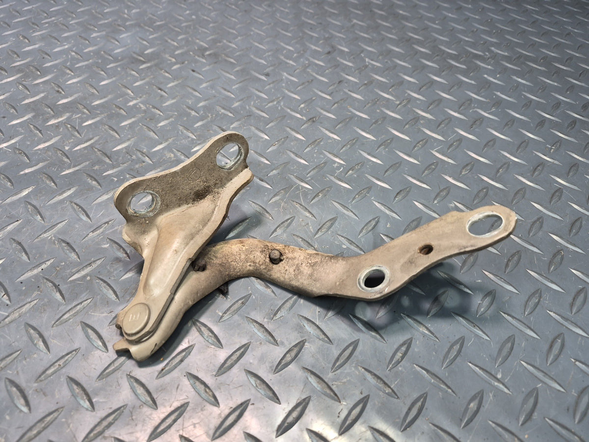 95-00 Lexus LS400 UCF20L Set of 2 Front Left & Right Hood Hinge OEM