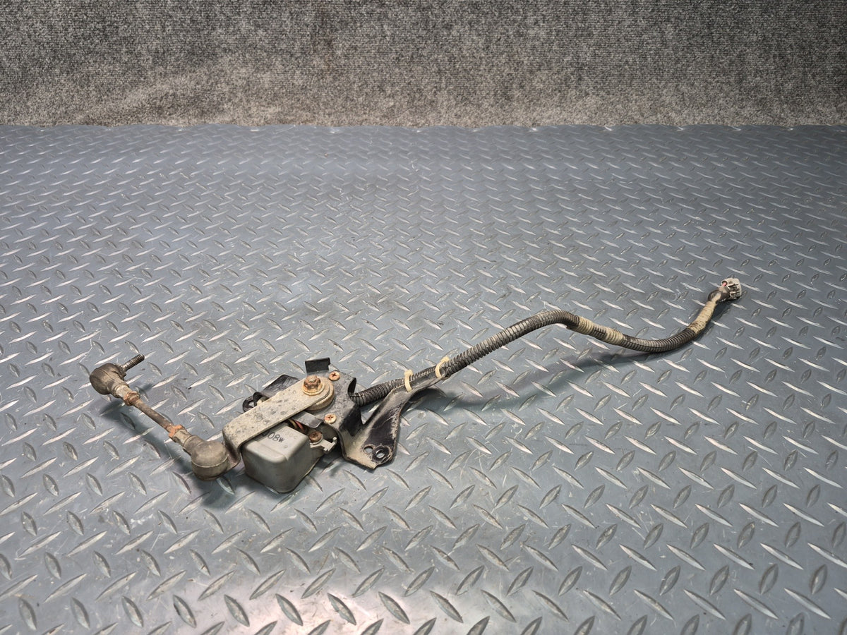 98-00 Lexus UCF20L LS400 Front Right Suspension Height Sensor Module OEM