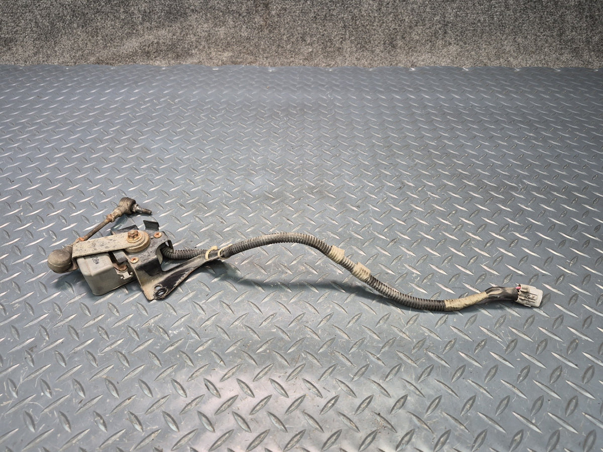 98-00 Lexus UCF20L LS400 Front Right Suspension Height Sensor Module OEM