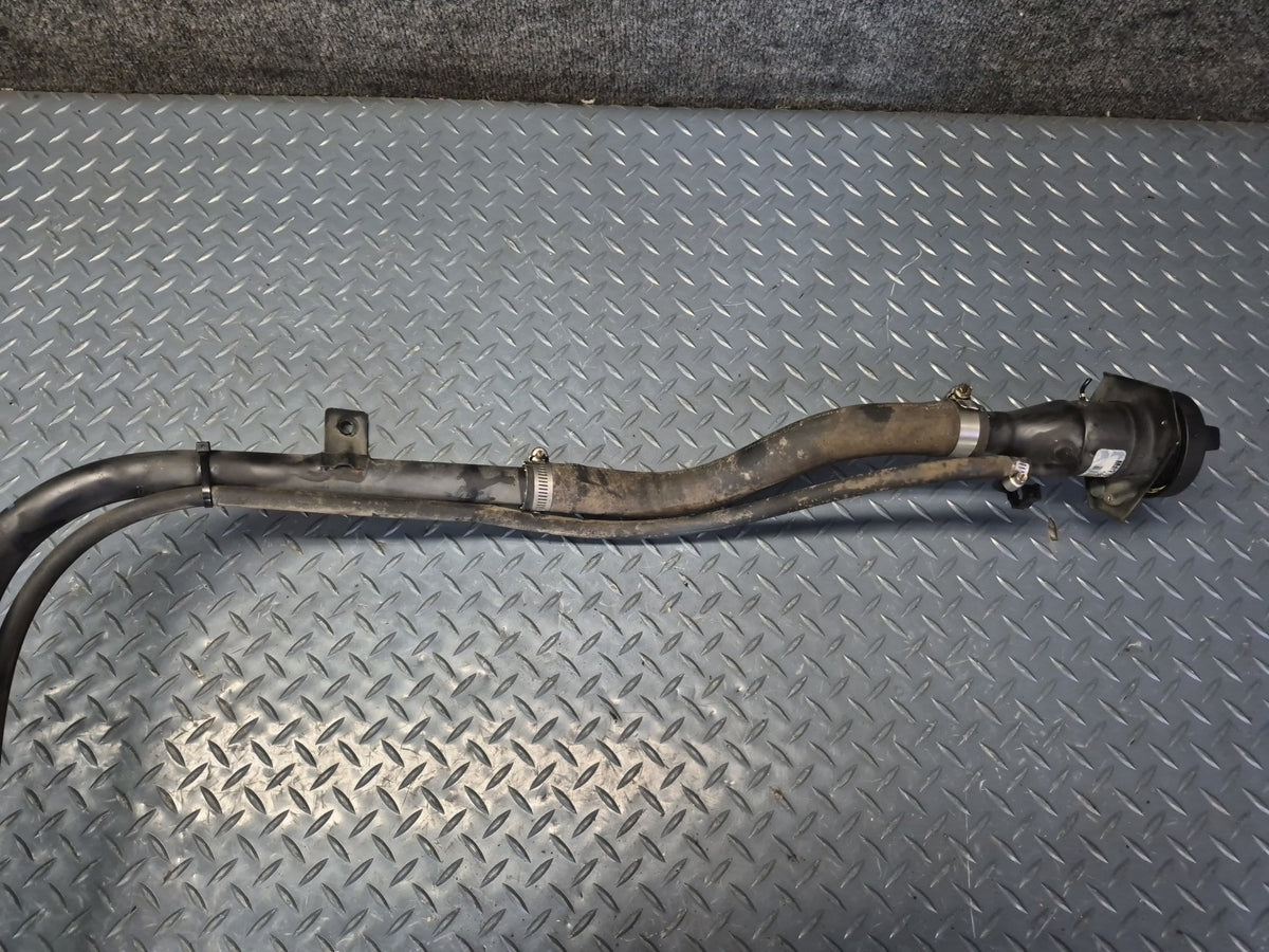 2008-2009 Hummer H2 Fuel Tank Filler Neck Pipe Line 15937674