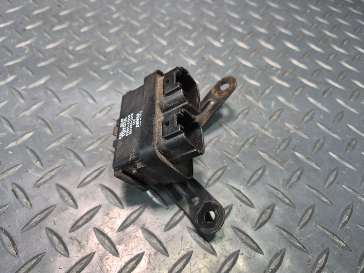 98-00 Lexus UCF20L LS400 Daytime Running Light Relay 82841-24010 OEM