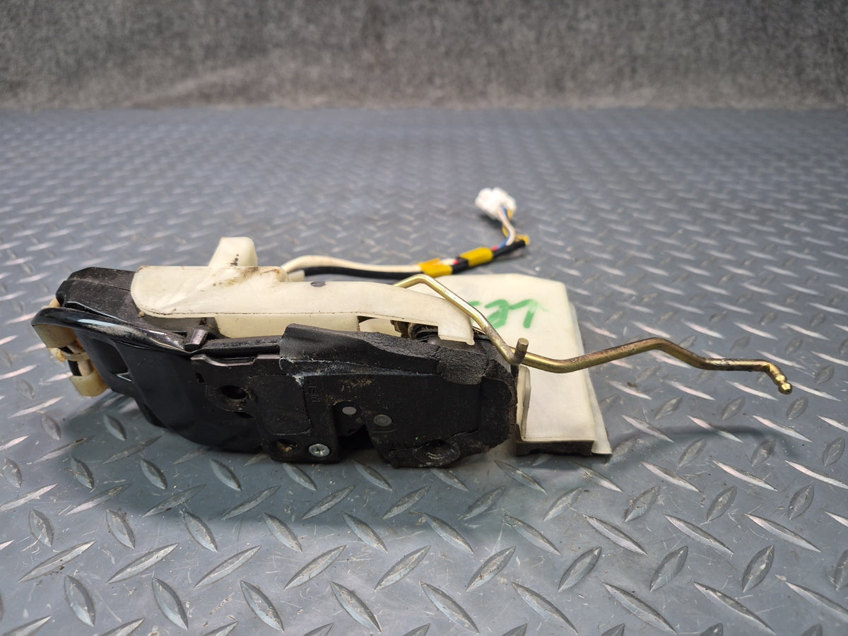 98-00 Lexus UCF20L LS400 Front Left Driver Door Lock Latch Actuator OEM