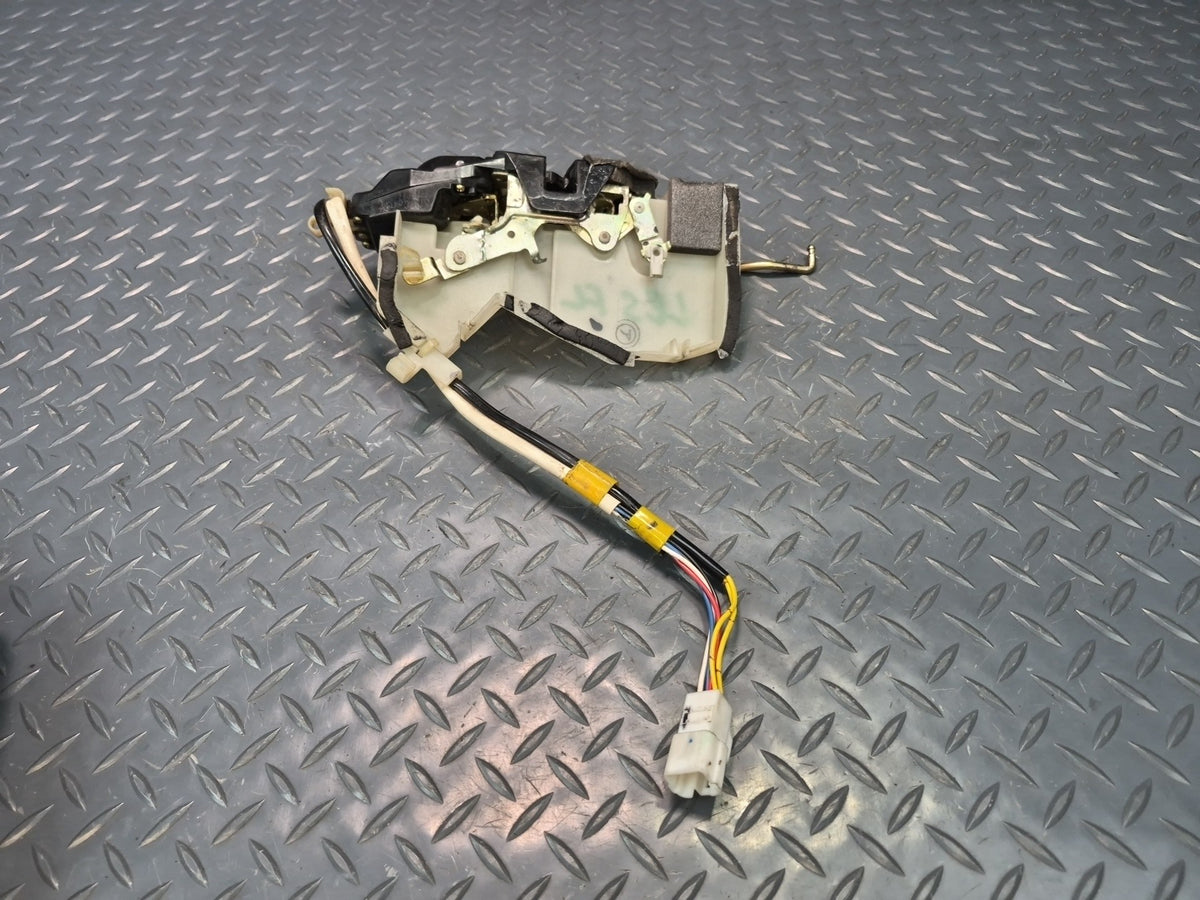 98-00 Lexus UCF20L LS400 Front Left Driver Door Lock Latch Actuator OEM