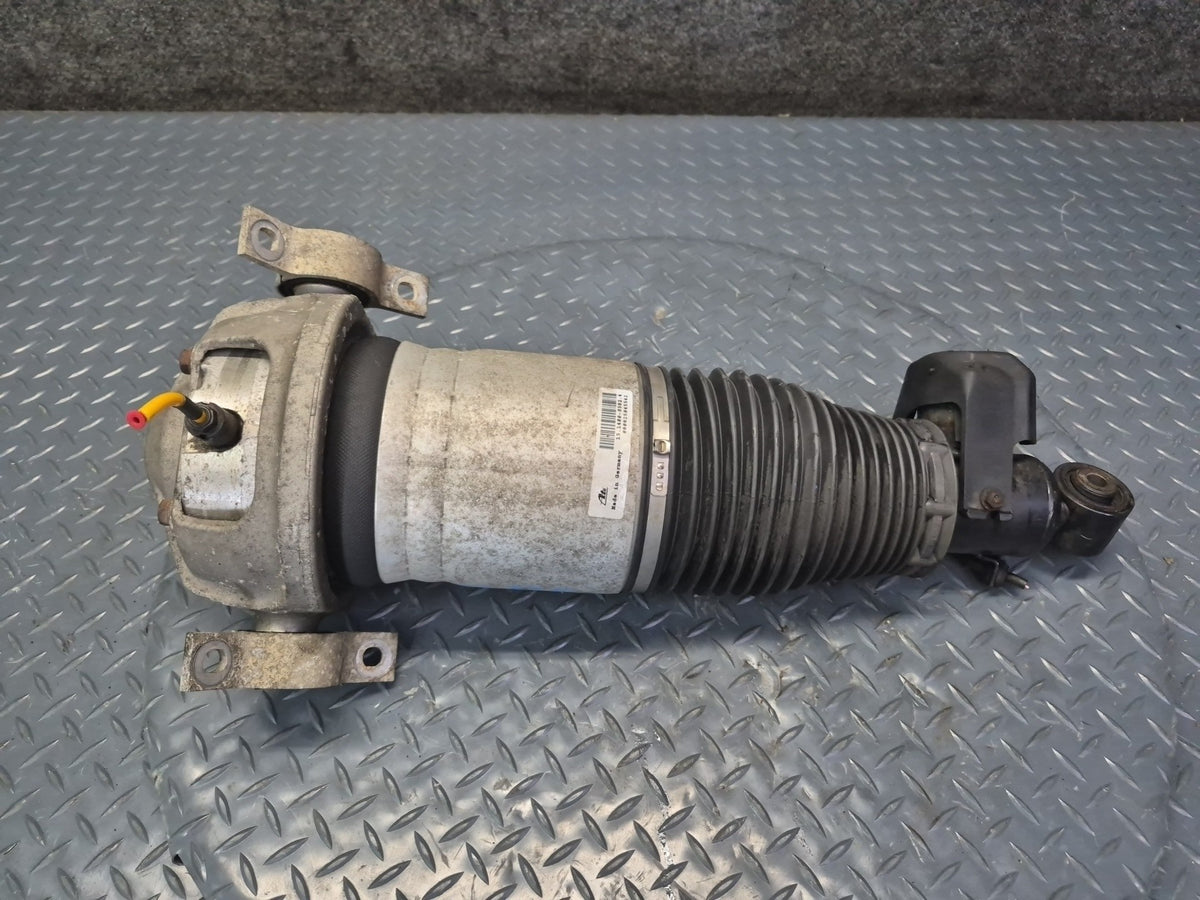 2008-2010 Porsche Cayenne 957 Rear Right Air Spring Strut Shock Absorber