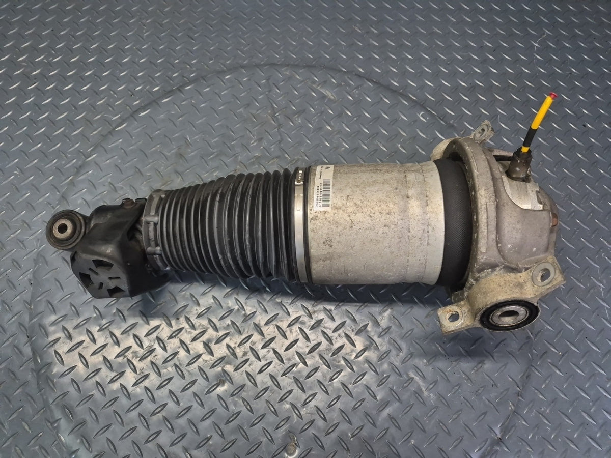 2008-2010 Porsche Cayenne 957 Rear Right Air Spring Strut Shock Absorber