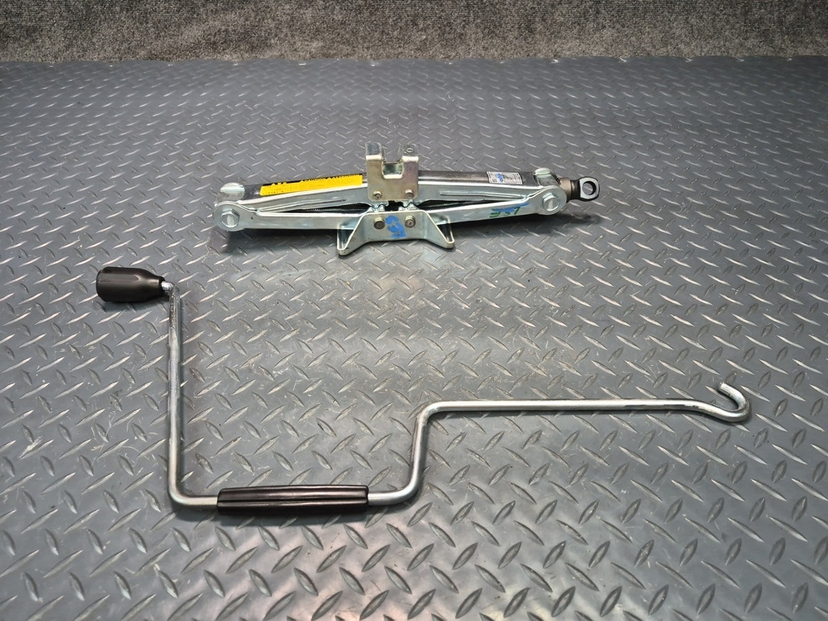 95-00 Lexus UCF20L LS400 Spare Tire Wheel Lift Jack Wrench Tool Handle Set OEM