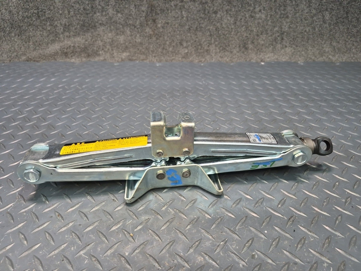 95-00 Lexus UCF20L LS400 Spare Tire Wheel Lift Jack Wrench Tool Handle Set OEM