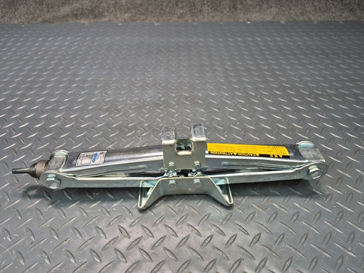 95-00 Lexus UCF20L LS400 Spare Tire Wheel Lift Jack Wrench Tool Handle Set OEM