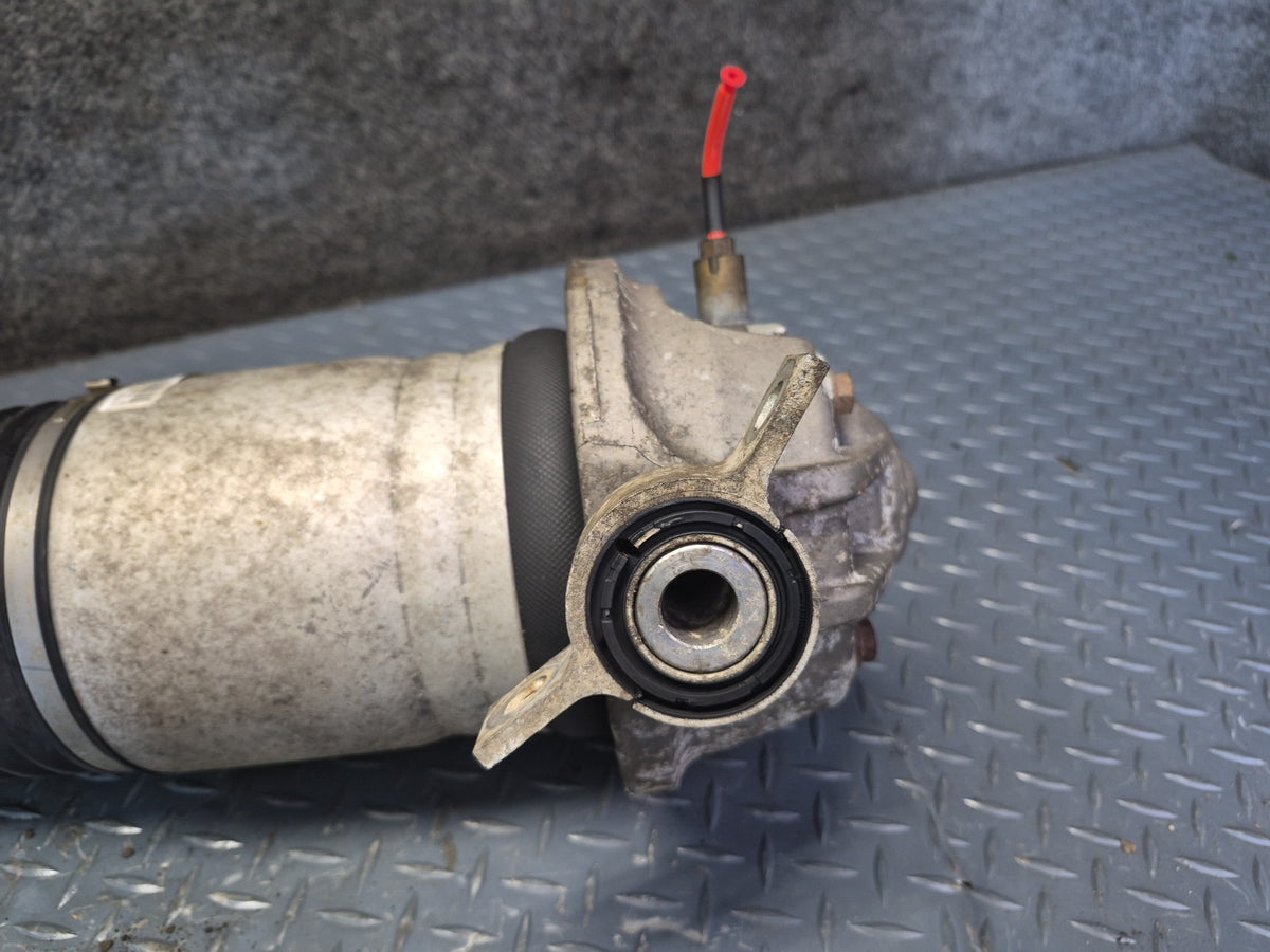 2008-2010 Porsche Cayenne 957 AWD Rear Left Air Spring Strut Shock Absorber