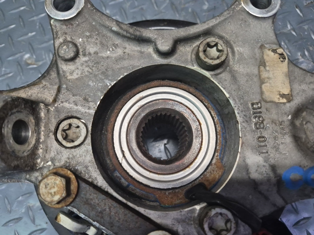 05-08 Chevrolet Corvette C6 Rear Right Spindle Knuckle Wheel Hub Bearing OEM