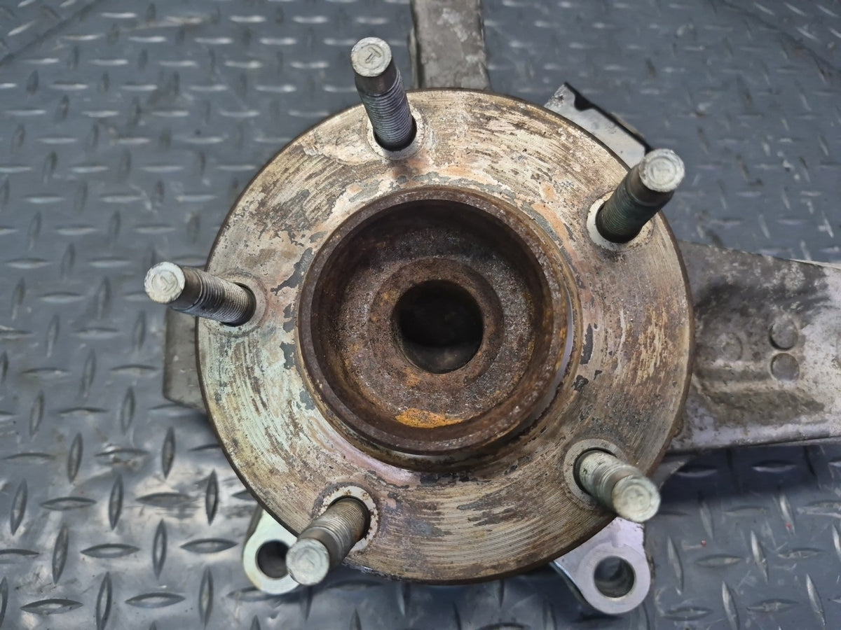 05-08 Chevrolet Corvette C6 Front Left Spindle Knuckle Wheel Hub Bearing OEM