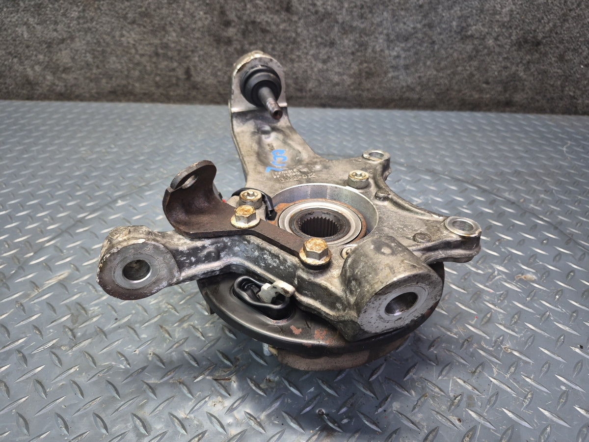 05-08 Chevrolet Corvette C6 Rear Left Spindle Knuckle Wheel Hub Bearing OEM