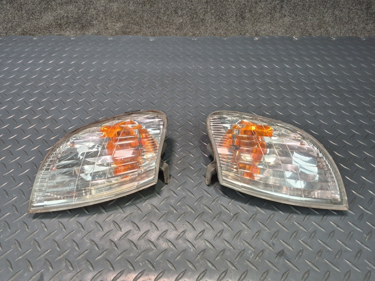 98-00 Lexus UCF20L LS400 Front Left & Right Side Turn Signal Light Lamp Set Dmgd