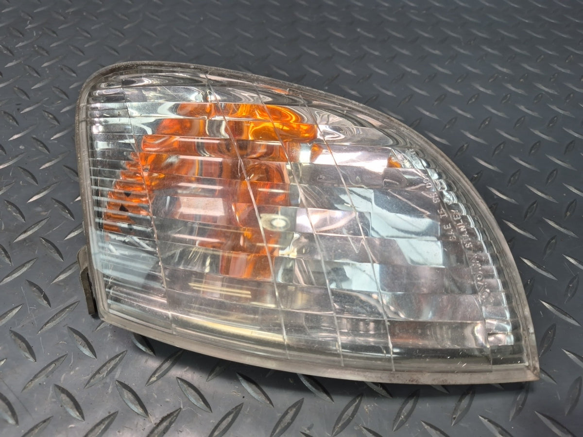 98-00 Lexus UCF20L LS400 Front Left & Right Side Turn Signal Light Lamp Set Dmgd