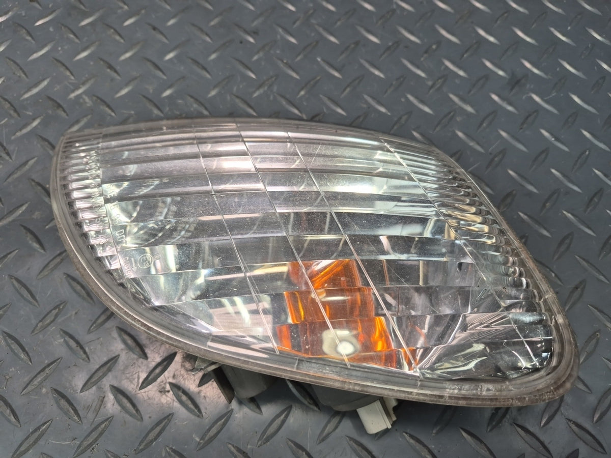 98-00 Lexus UCF20L LS400 Front Left & Right Side Turn Signal Light Lamp Set Dmgd