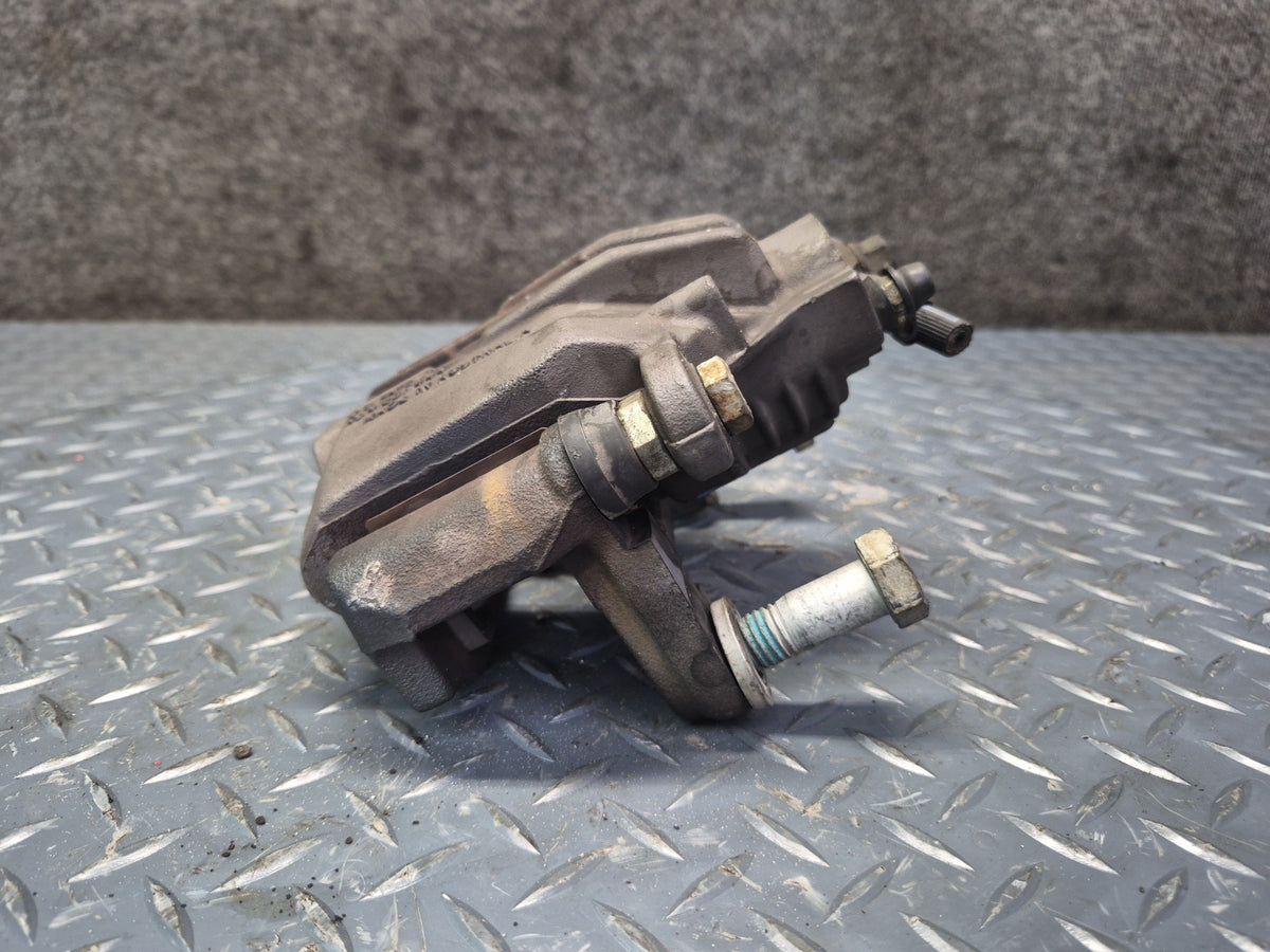 05-13 Chevrolet Corvette C6 Set of 2 Rear Left & Right Brake Caliper OEM