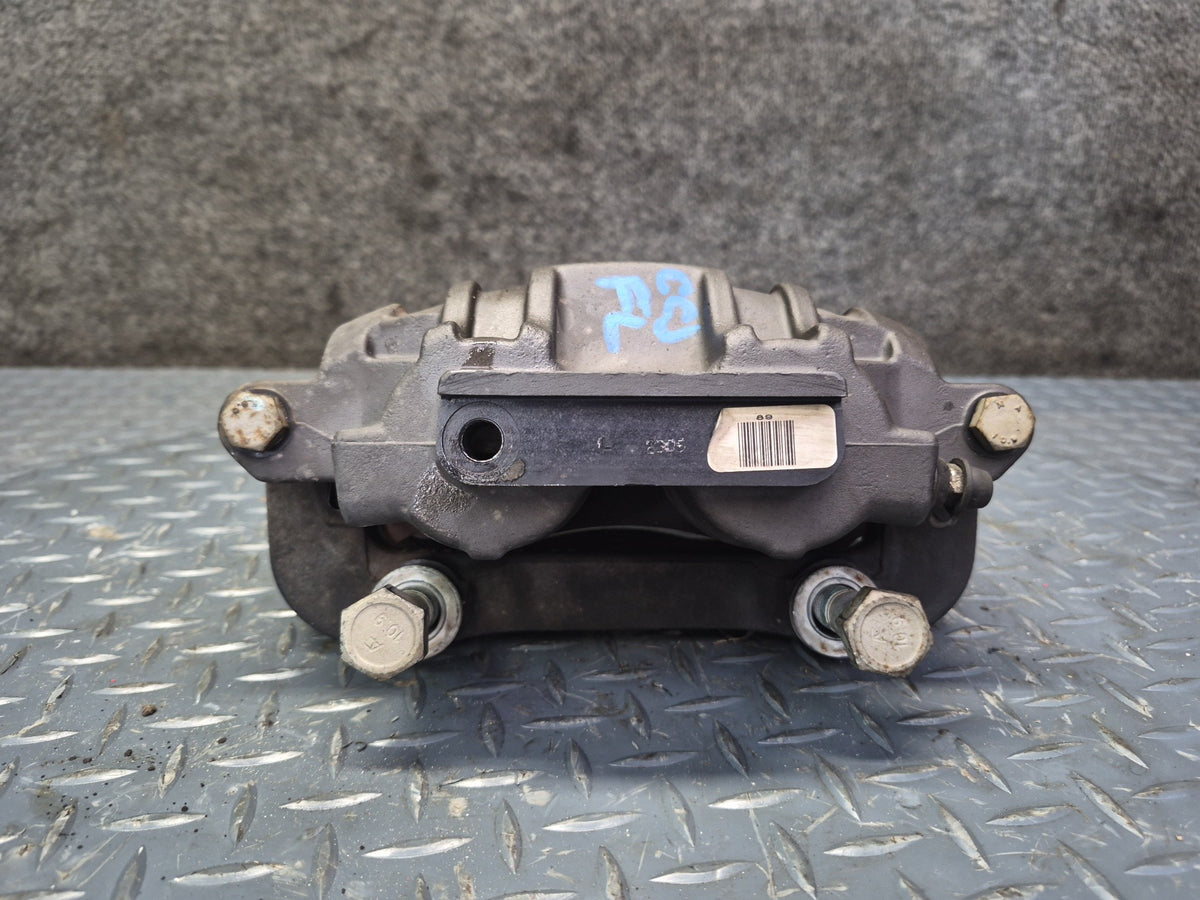 05-13 Chevrolet Corvette C6 Base Set of 2 Front Left & Right Brake Caliper OEM