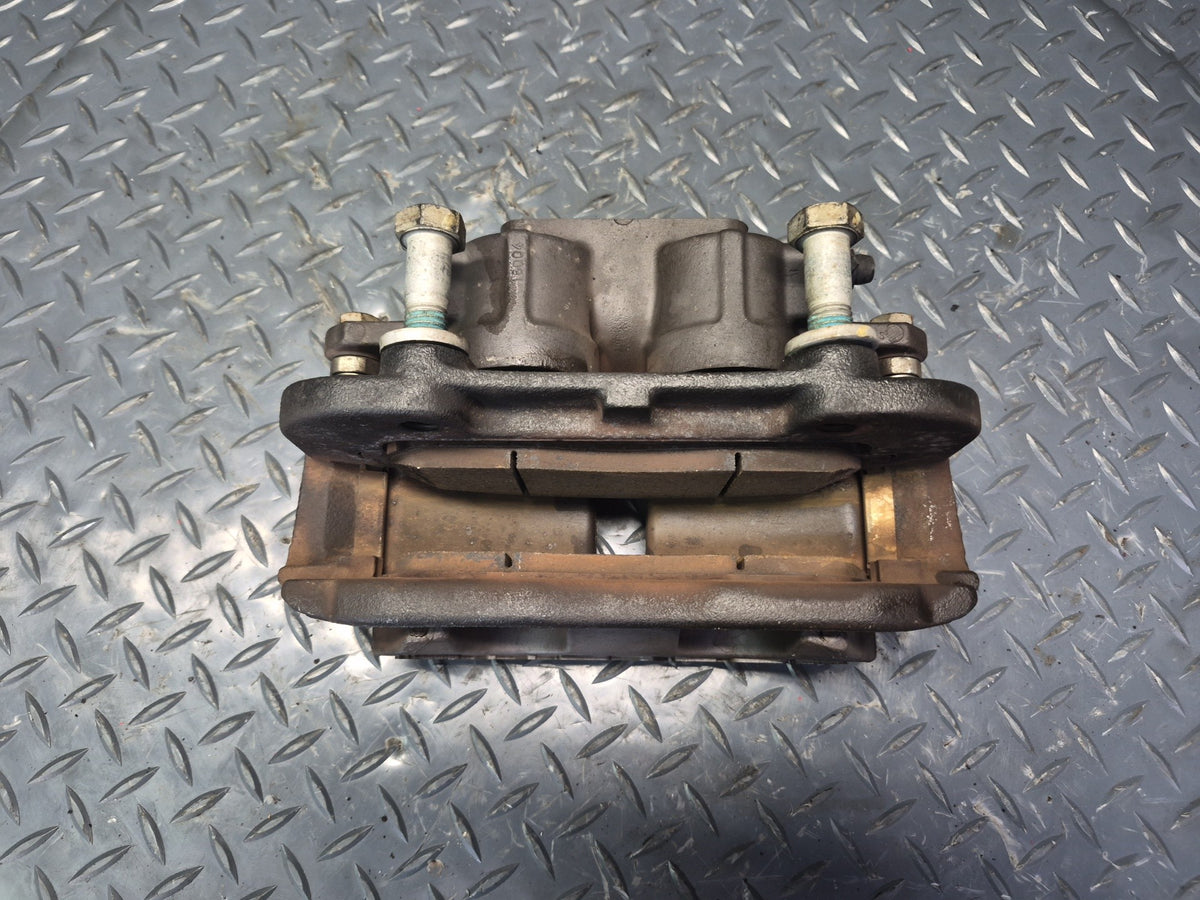 05-13 Chevrolet Corvette C6 Base Set of 2 Front Left & Right Brake Caliper OEM