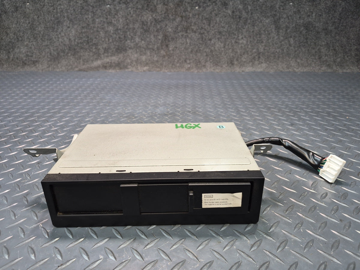 2003-2006 Lexus UZJ120L GX470 CD Changer Player w Magazine 86270-60070