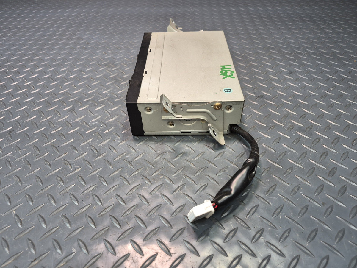 2003-2006 Lexus UZJ120L GX470 CD Changer Player w Magazine 86270-60070