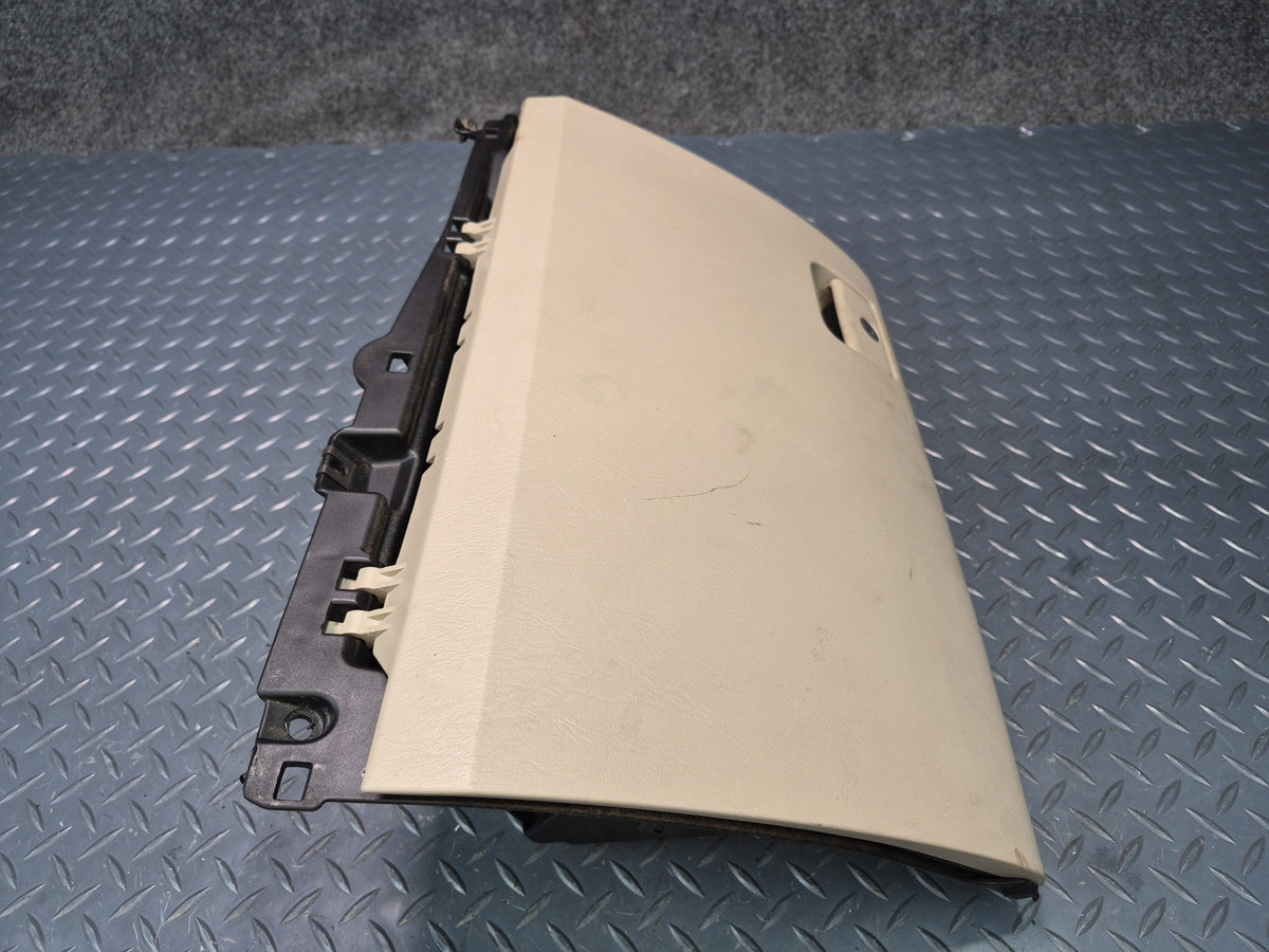 2003-2009 Lexus UZJ120L GX470 Glove Box Storage Compartment Assembly Damaged
