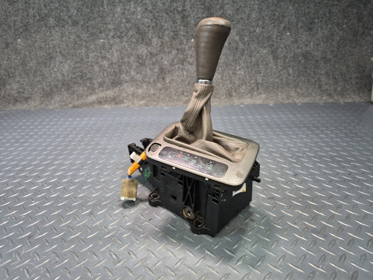 2003-2009 Lexus UZJ120L GX470 A/T Automatic Transmission Floor Shifter Knob