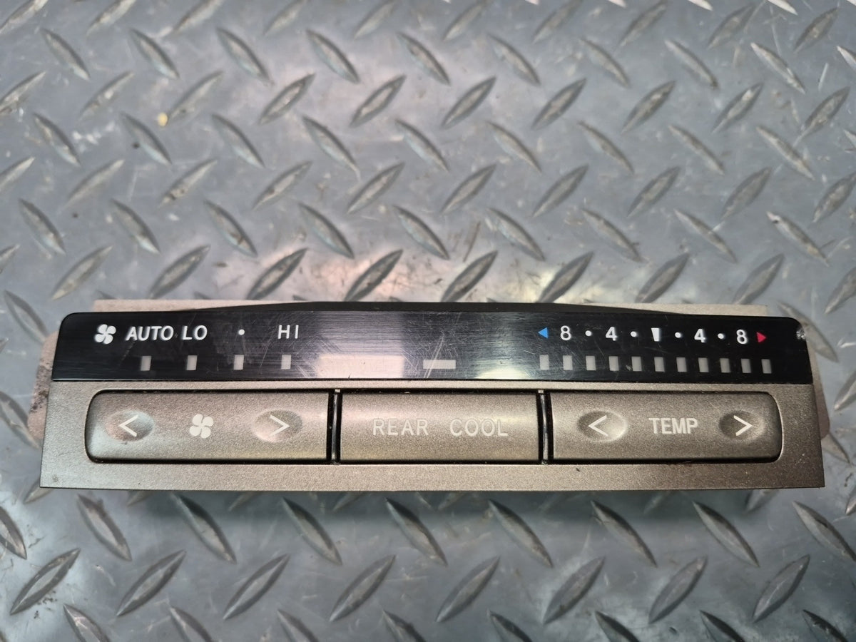 2003-2009 Lexus UZJ120L GX470 Rear A/C Heater Climate Control Switch 55900-60810