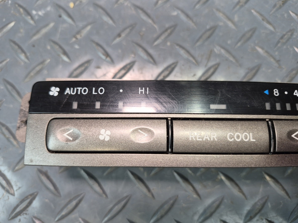 2003-2009 Lexus UZJ120L GX470 Rear A/C Heater Climate Control Switch 55900-60810