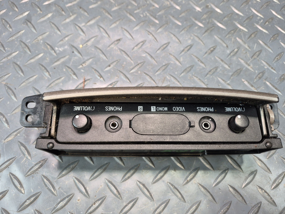 2003-2009 Lexus UZJ120L GX470 Rear Phones Audio Control Panel 1B1A8-001G