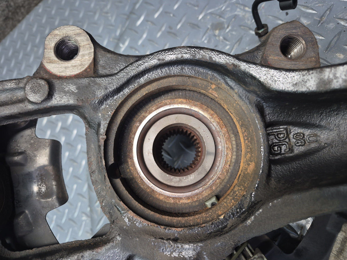 2008-2010 Porsche Cayenne 957 AWD Front Right Spindle Knuckle Wheel Hub Bearing