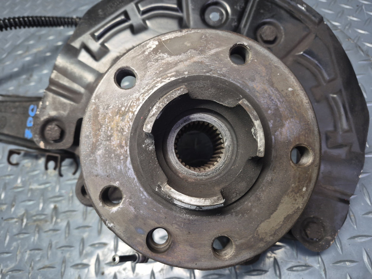 2008-2010 Porsche Cayenne 957 AWD Front Left Spindle Knuckle Wheel Hub Bearing