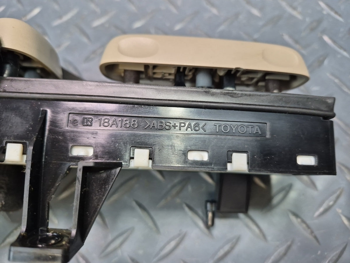 2003-2005 Lexus UZJ120L GX470 Front Right Seat Adjustment Control Switch