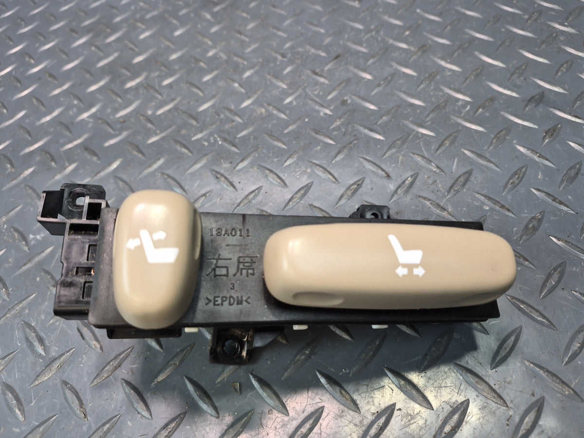 2003-2005 Lexus UZJ120L GX470 Front Right Seat Adjustment Control Switch