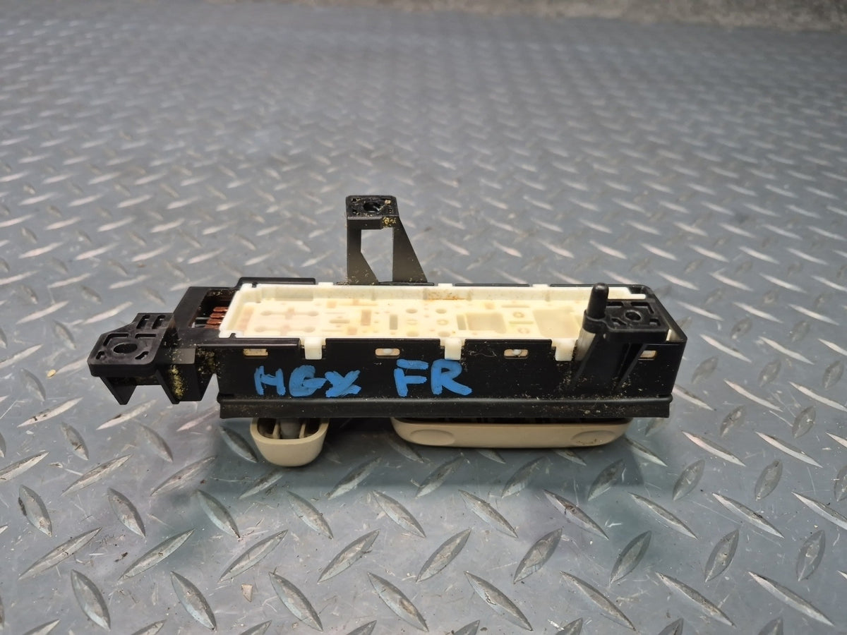 2003-2005 Lexus UZJ120L GX470 Front Right Seat Adjustment Control Switch