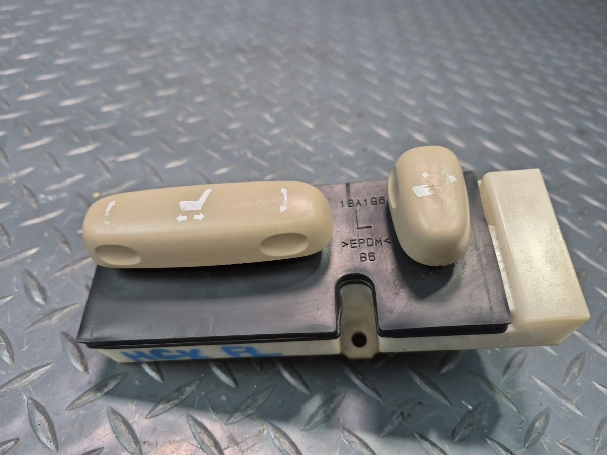 2003-2005 Lexus UZJ120L GX470 Front Left Seat Adjustment Control Switch