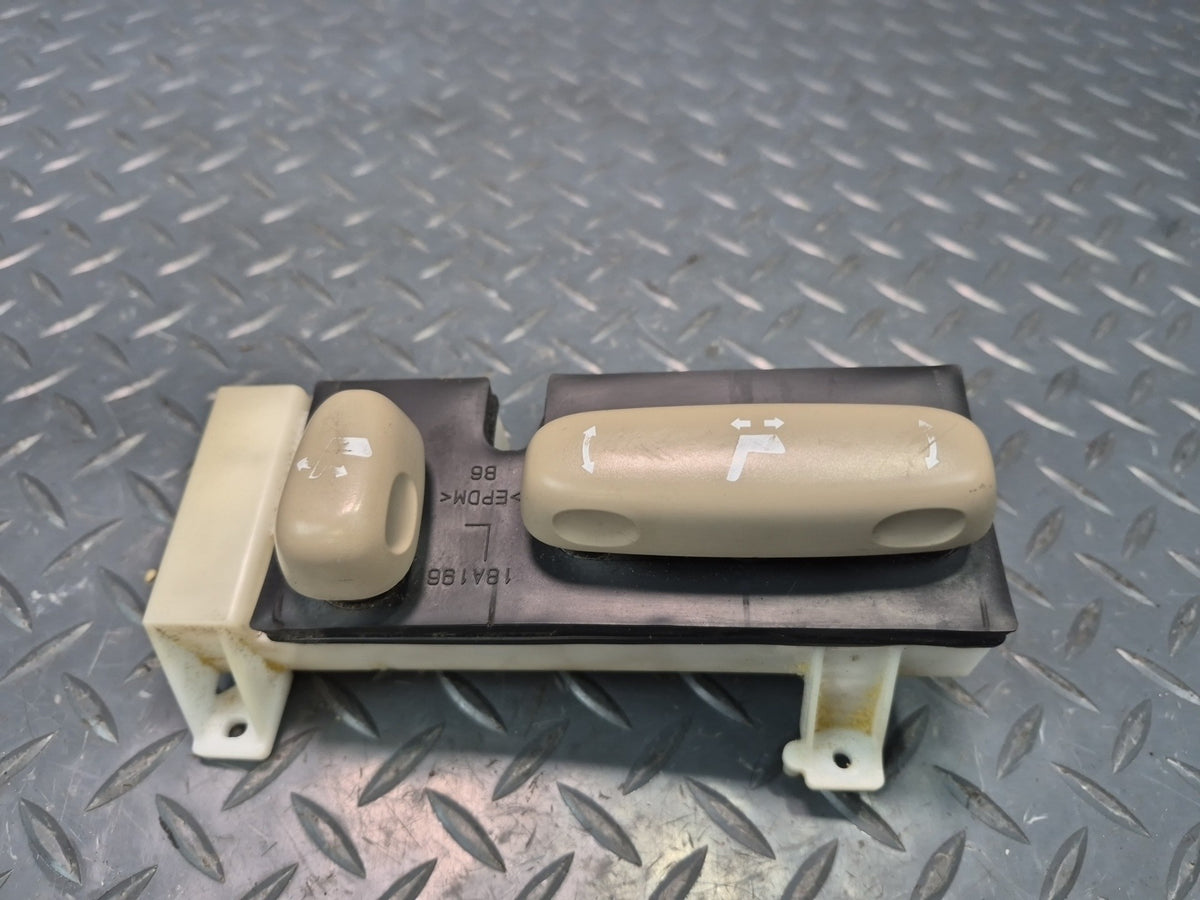 2003-2005 Lexus UZJ120L GX470 Front Left Seat Adjustment Control Switch
