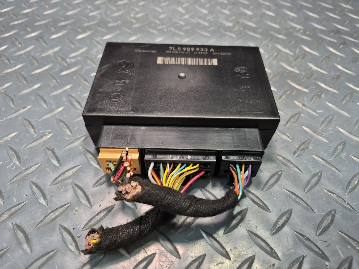 2008-2010 Porsche Cayenne 957 Body Control Module Unit BCM BCU 7L5959933A