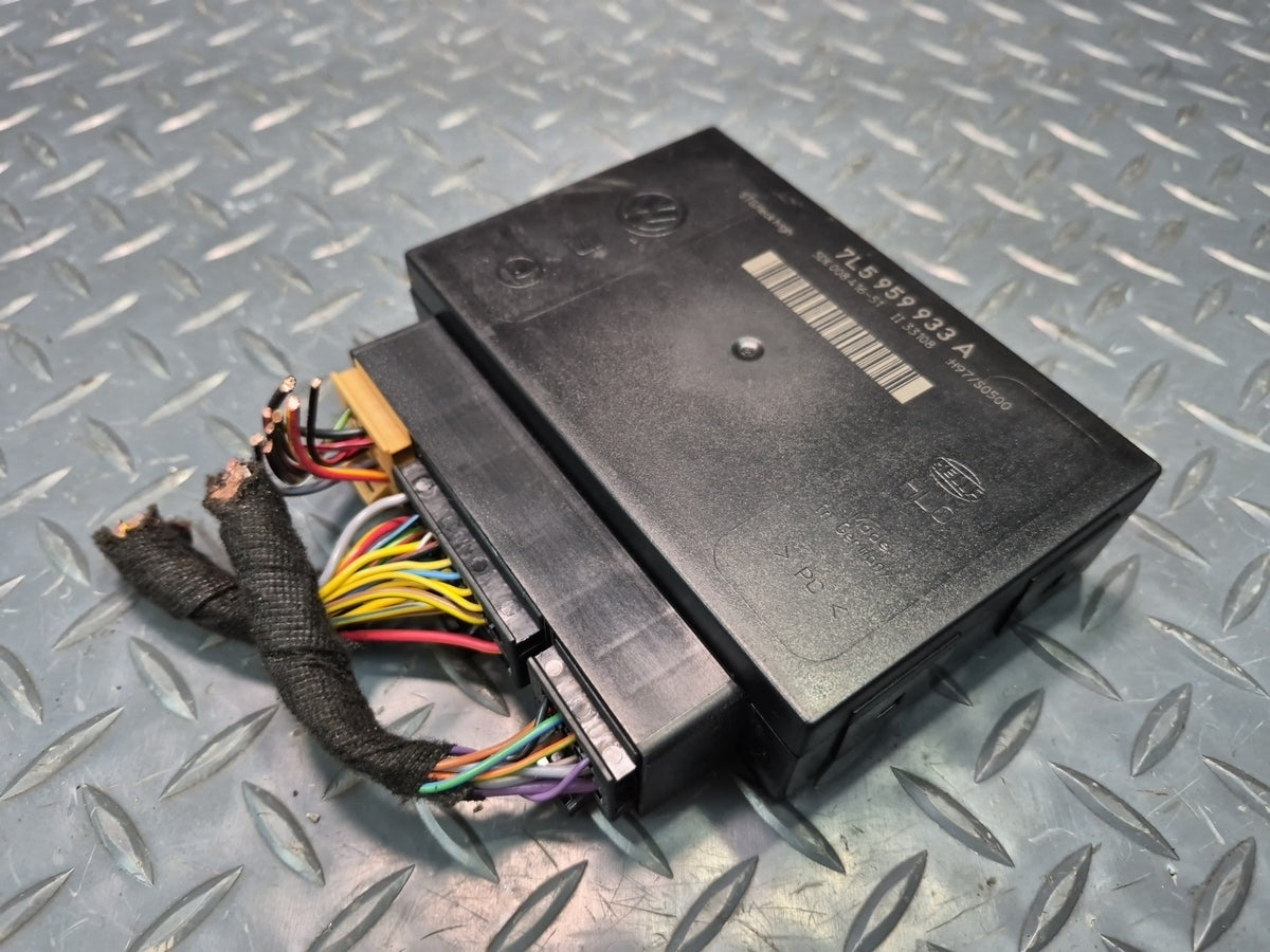 2008-2010 Porsche Cayenne 957 Body Control Module Unit BCM BCU 7L5959933A