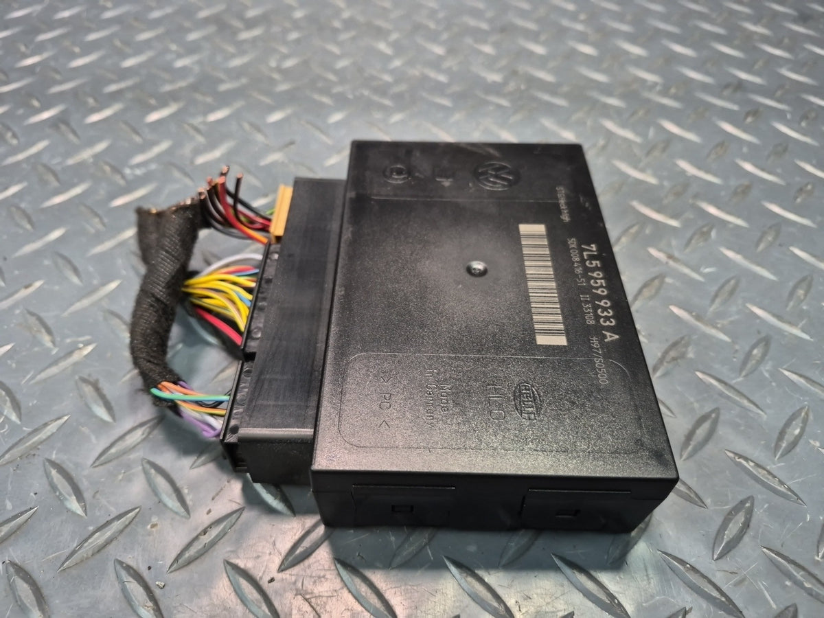 2008-2010 Porsche Cayenne 957 Body Control Module Unit BCM BCU 7L5959933A