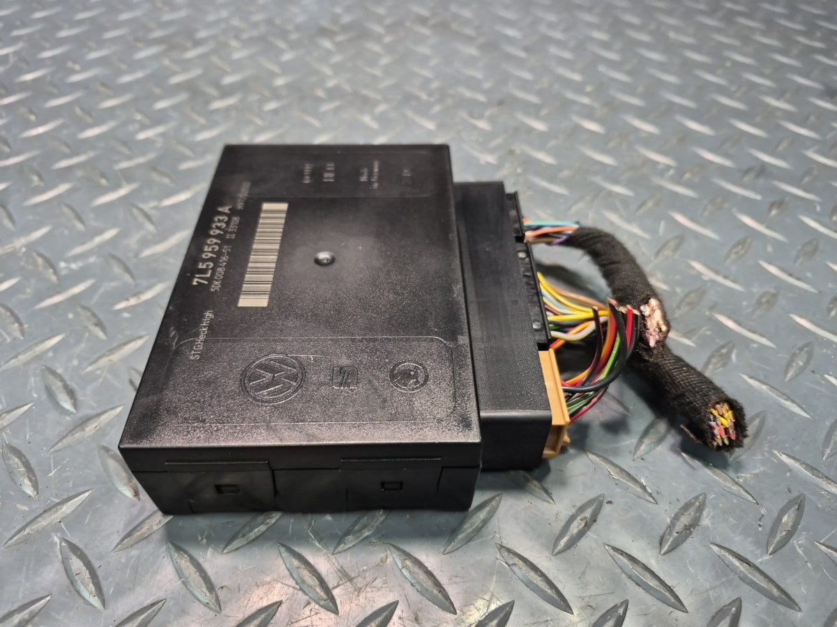 2008-2010 Porsche Cayenne 957 Body Control Module Unit BCM BCU 7L5959933A