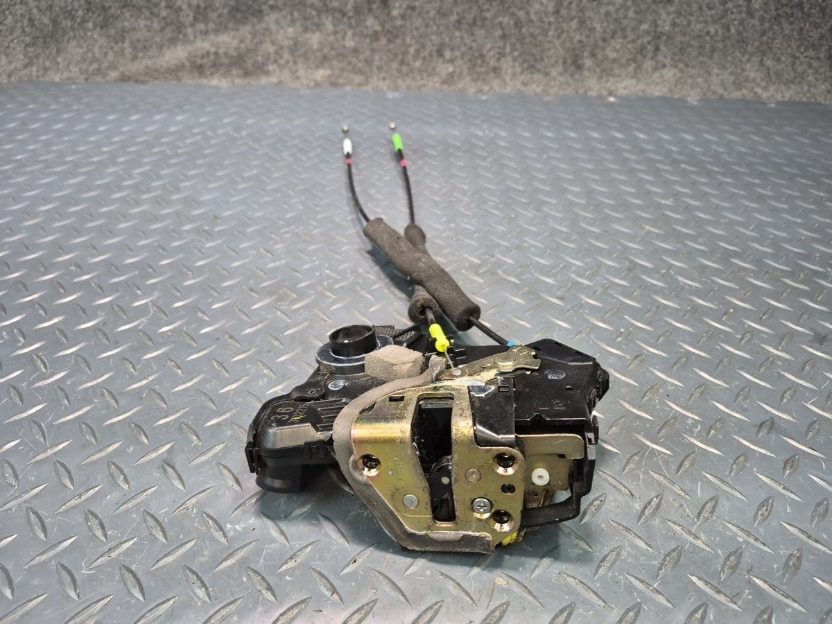 2003-2009 Lexus UZJ120L GX470 Front Left Door Lock Latch Actuator