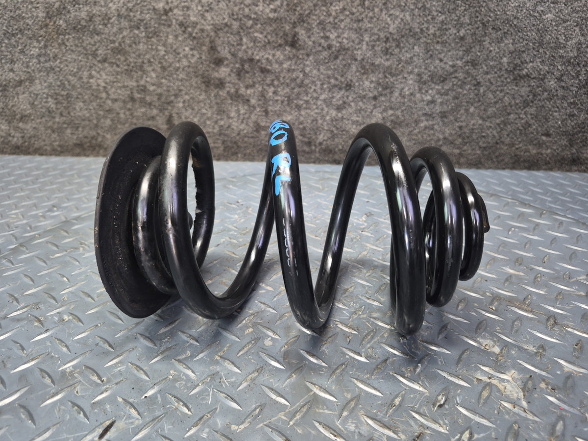 01-06 BMW E46 330Ci Convertible Set of 2 Rear Left & Right Coil Spring OEM