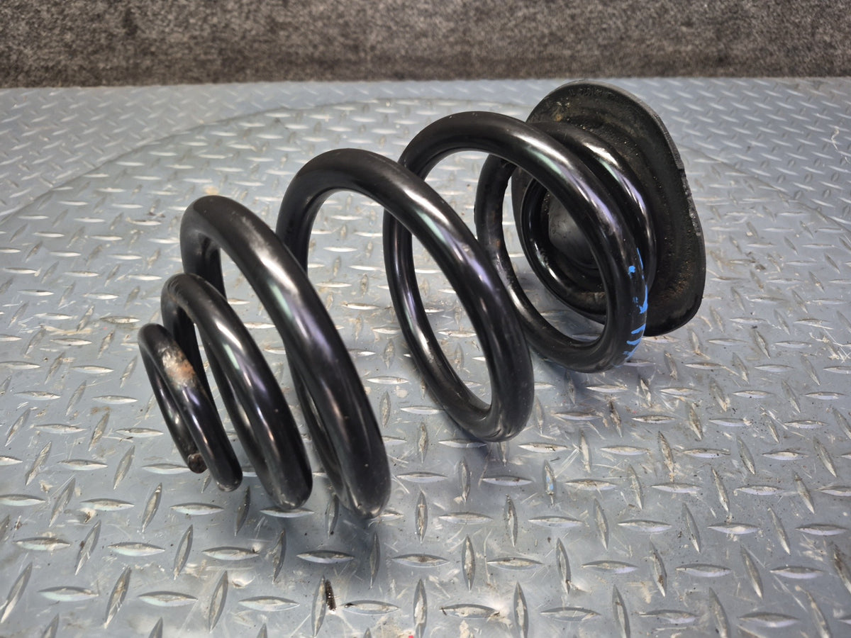 01-06 BMW E46 330Ci Convertible Set of 2 Rear Left & Right Coil Spring OEM