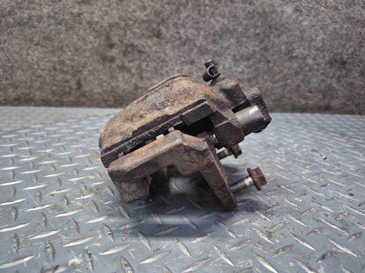 01-06 BMW E46 330i 330Ci RWD Set of 2 Rear Left & Right Brake Caliper OEM
