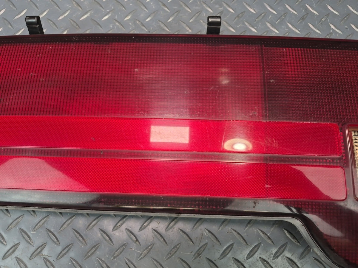 93-96 Toyota Hiace KZH106W Rear Left & Right Inner Tail Light Lamp Set Damaged